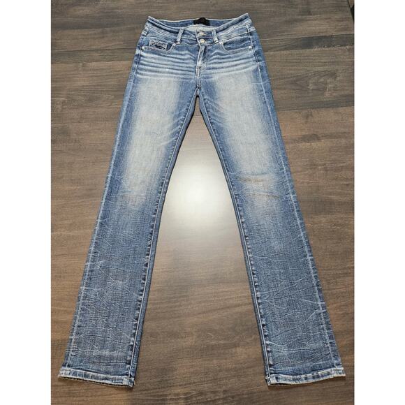 Buckle Black fit No 53 Straight Size 24 X 32 Women’s Jeans medium Wash Denim - Picture 1 of 4